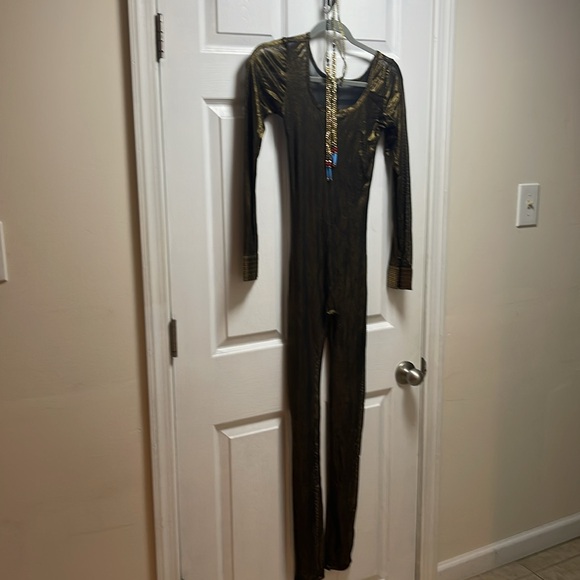 Leg Avenue Women’s Cleopatra Halloween Costume - Picture 4 of 6